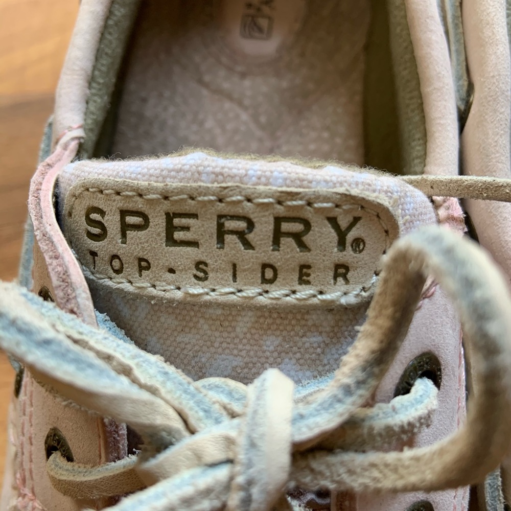 Sperry Top-Siders - women’s size 7 - blush pink
